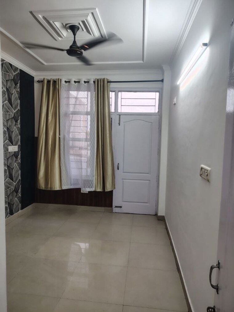 undefined, dhakoli 2 Bedroom 990 Sq.Ft. Builder Floor In Dhakoli Zirakpur 10588439