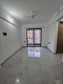 2 BHK + Store Room Apartment For Rent in Unique Youtopia