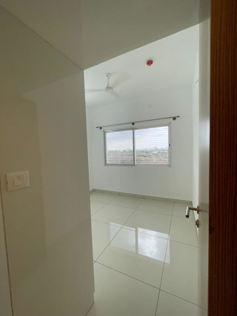 Bathroom, meridian-park-at-the-prestige-city 3 Bedroom 1650 Sq.Ft. Apartment In Sarjapur Road Bangalore 10588474