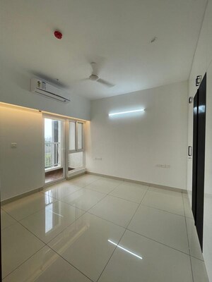 Room in 3 BHK Apartment at Meridian Park At The Prestige City, Sarjapur Road – for Rent