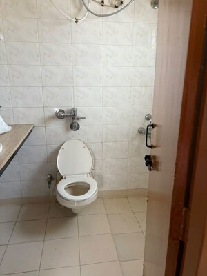 Bathroom in 3 BHK Apartment at Sahadeo Heights, Aundh – for Rent