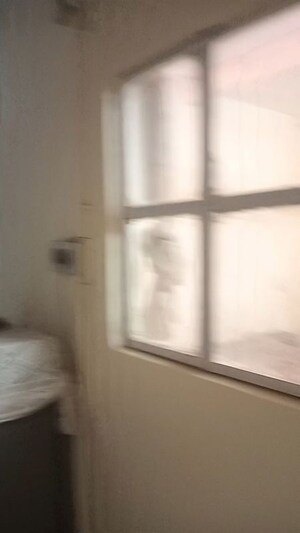Room in 1 BHK Builder Floor at Lajpat Nagar – for Rent