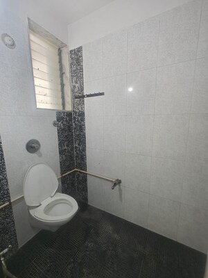 Bathroom in 2 BHK Apartment at Platinum Balaji Kalash, Nerul – for Rent