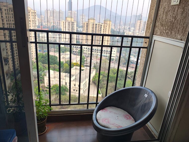 Balcony, vijay-orovia 1 Bedroom 450 Sq.Ft. Apartment In Ghodbunder Road Thane 10588535