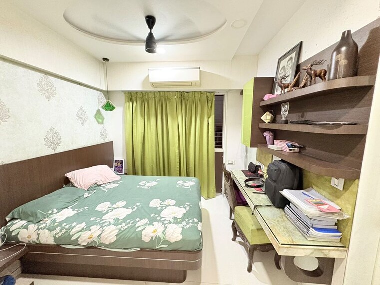 Bedroom, hubtown-sunstone 3 Bedroom 1300 Sq.Ft. Apartment In Bandra East Mumbai 10588538
