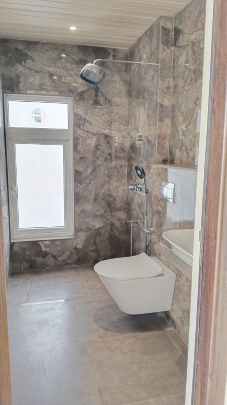 Bathroom, moraj-opulence 3 Bedroom 1442 Sq.Ft. Apartment In Mahim Mumbai 10588534
