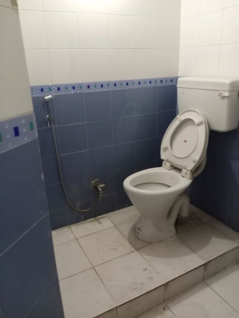 Bathroom, lunawat-prakrtii 2 Bedroom 1200 Sq.Ft. Apartment In Balewadi Pune 10588551