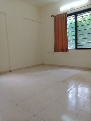 Room in 2 BHK Apartment at Lunawat Prakrtii, Balewadi – for Rent