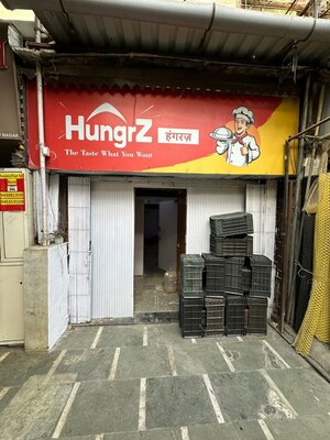  Shop For Rent in Four Bunglows