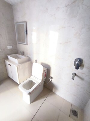 Bathroom in 3 BHK Apartment at Central Park Flower Valley Aqua Front Towers, Sohna Sector 33 – for Rent