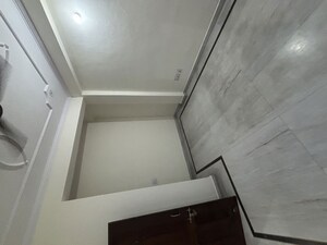 Furnished Amenities in 3 BHK Independent House at Sector 52 – for Rent