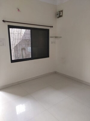 Room in 1 BHK Independent House at Trimurti Nagar – for Rent