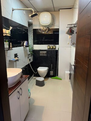 Team Area in 4 BHK Independent House at Sector 50 – for Rent
