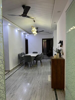 Team Area in 4 BHK Independent House at Sector 50 – for Rent