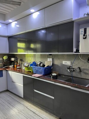 Kitchen in 4 BHK Independent House at Sector 50 – for Rent