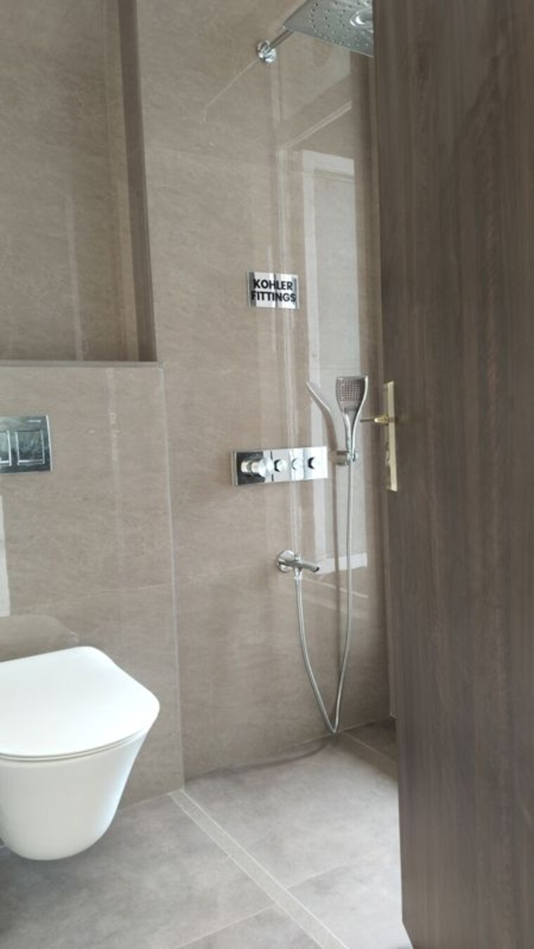 Bathroom, sugee-samruddhi 4 Bedroom 1630 Sq.Ft. Apartment In Shivaji Park Mumbai 10588630