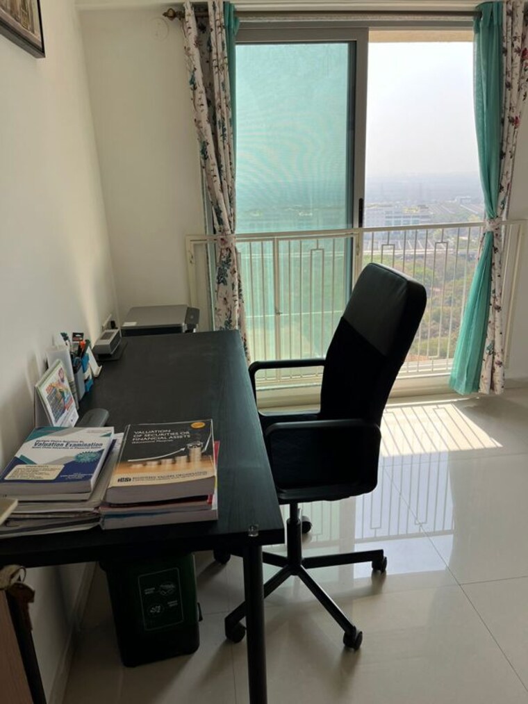 Study Room, mayfair-the-view 2 Bedroom 900 Sq.Ft. Apartment In Vikhroli West Mumbai 10588641