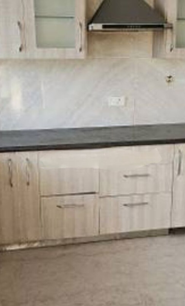 Kitchen, gomti nagar 4 Bedroom 2580 Sq.Ft. Apartment In Gomti Nagar Lucknow 10588656
