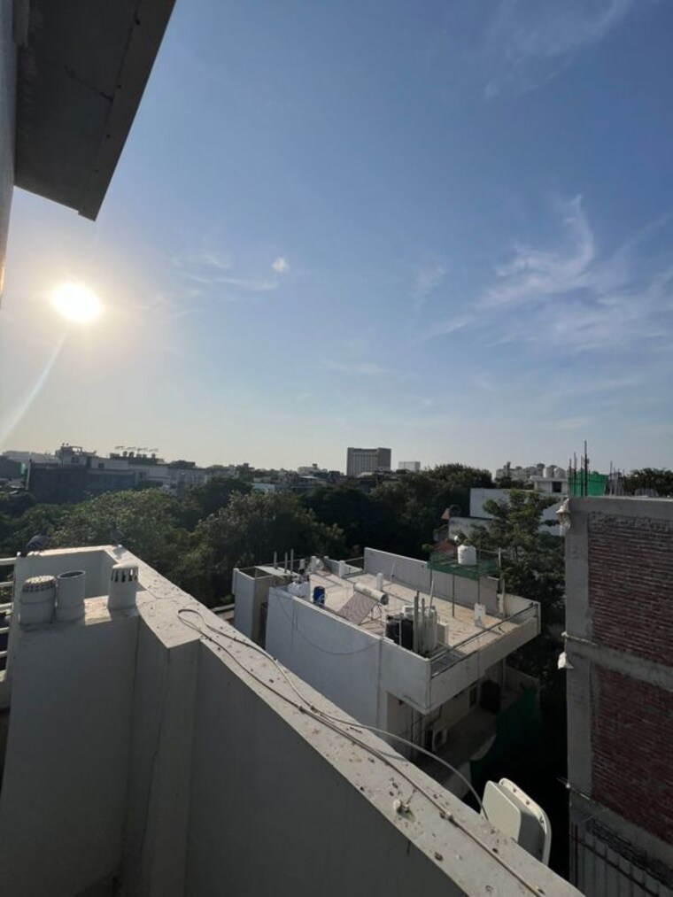Exterior View, bptp-amstoria 3 Bedroom 2700 Sq.Ft. Builder Floor In Sector 102 Gurgaon 10588660