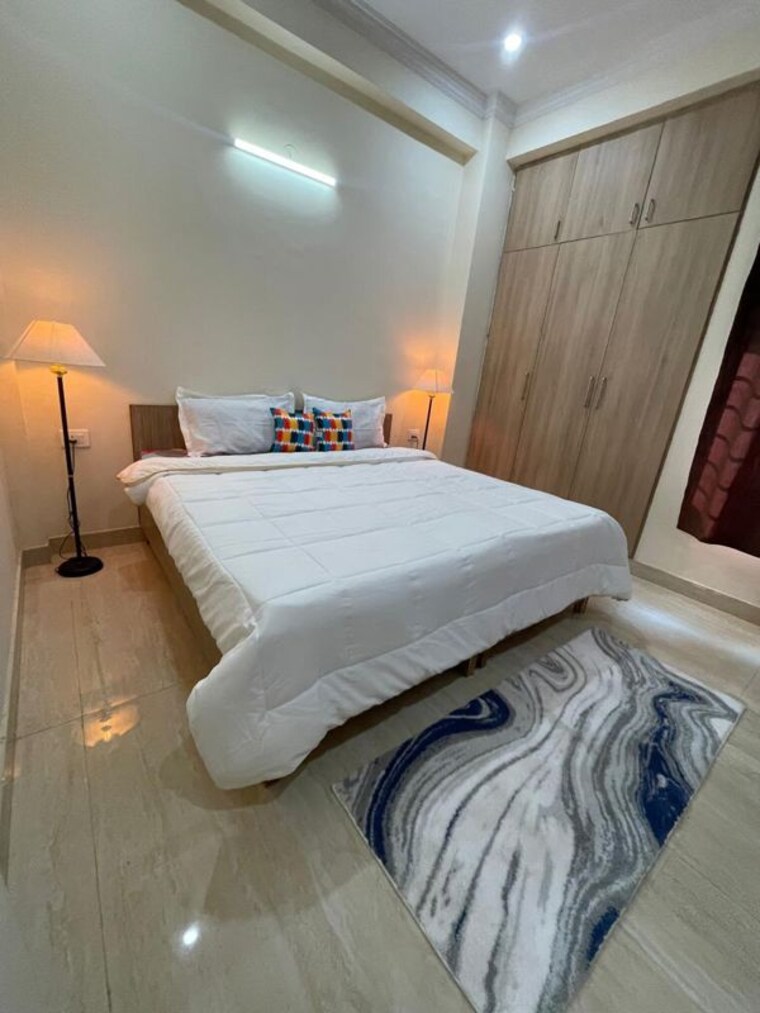 Bedroom, shapoorji-pallonji-joyville-tower-crown 3.5 Bedroom 2149 Sq.Ft. Apartment In Sector 102 Gurgaon 10588661