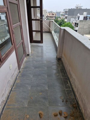 Balcony in 3 BHK Builder Floor at Sector 10 – for Rent