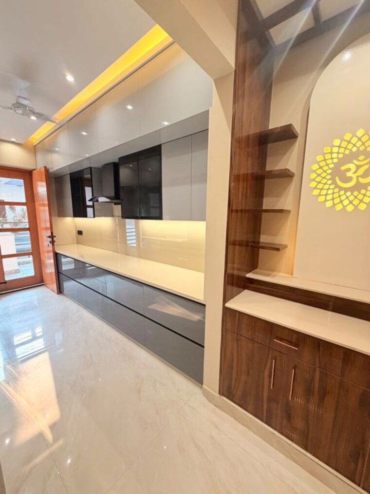 Kitchen, sector 10a 3 Bedroom 2350 Sq.Ft. Builder Floor In Sector 10a Gurgaon 10571620