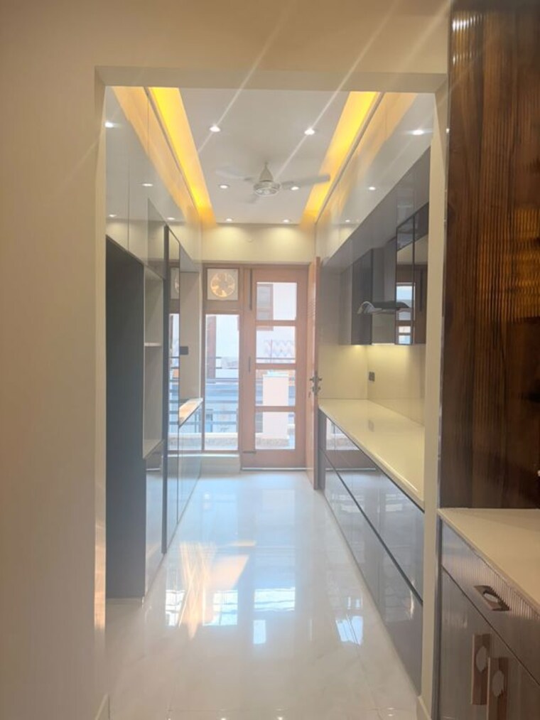 undefined, sector 10a 3 Bedroom 2350 Sq.Ft. Builder Floor In Sector 10a Gurgaon 10571620