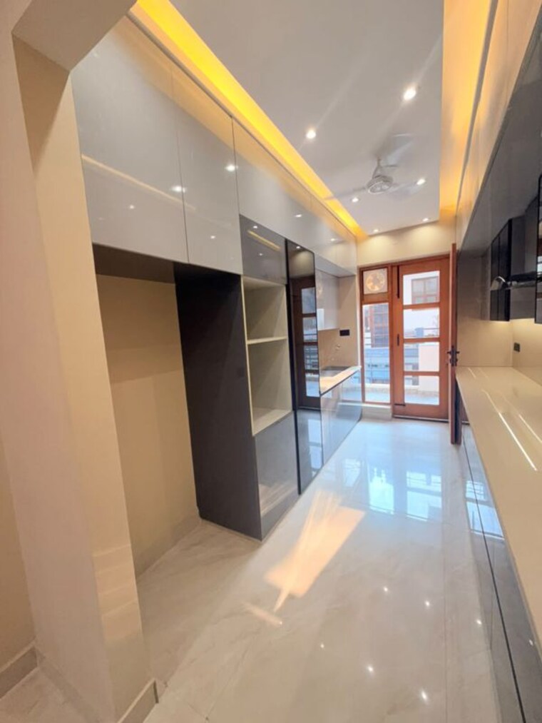 undefined, sector 10a 3 Bedroom 2350 Sq.Ft. Builder Floor In Sector 10a Gurgaon 10571620