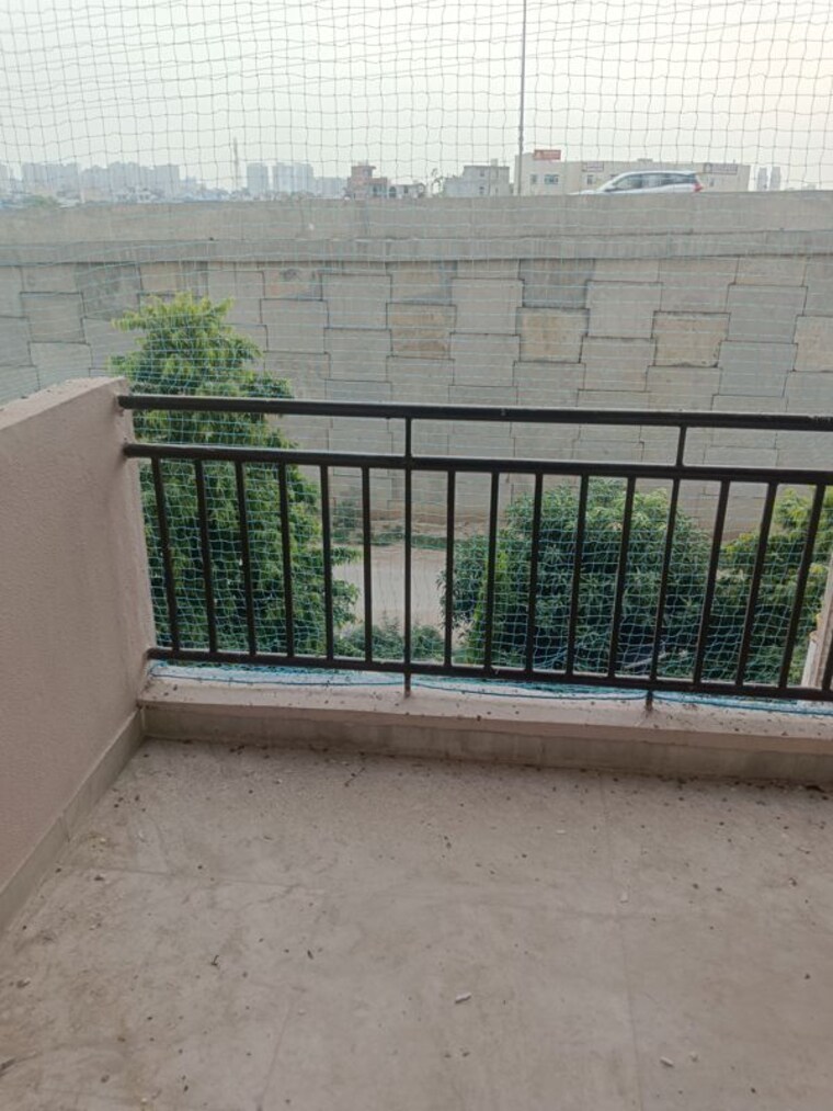 Balcony, sagar-kunj-apartments 4 Bedroom 1980 Sq.Ft. Apartment In Sector 9a Gurgaon 10548889