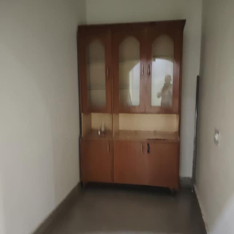 Room, sector 9a 2 Bedroom 1650 Sq.Ft. Builder Floor In Sector 9a Gurgaon 10555312