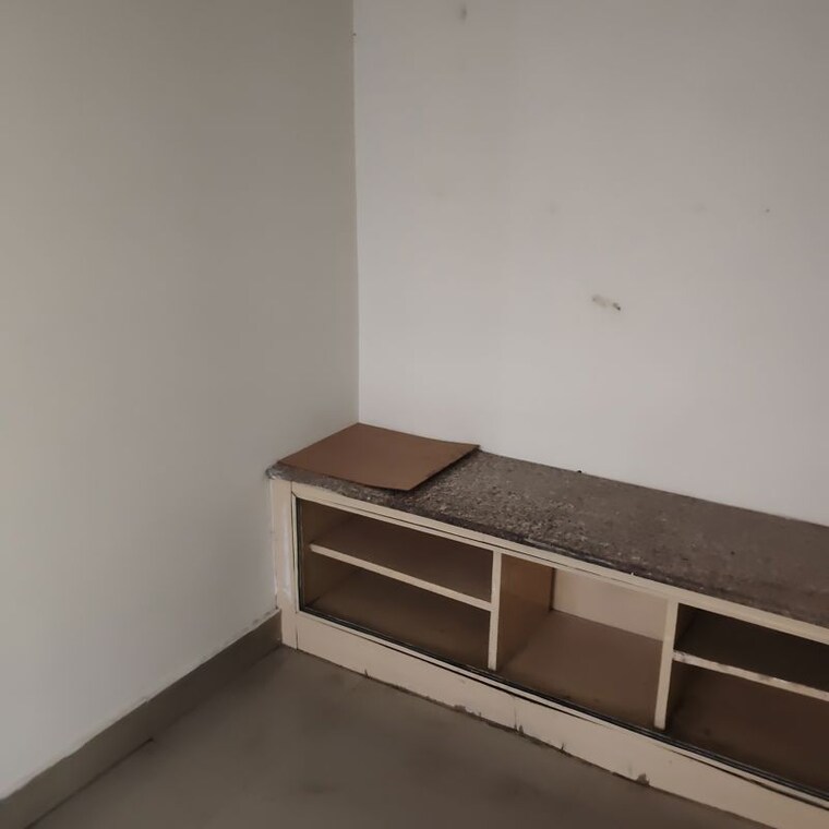 undefined, sector 9a 2 Bedroom 1650 Sq.Ft. Builder Floor In Sector 9a Gurgaon 10555312