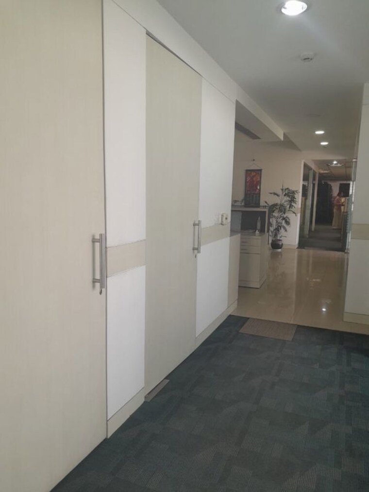 Floor Plan, bara hindu rao Commercial Office Space 5899 Sq.Ft. In Bara Hindu Rao Delhi 10115353