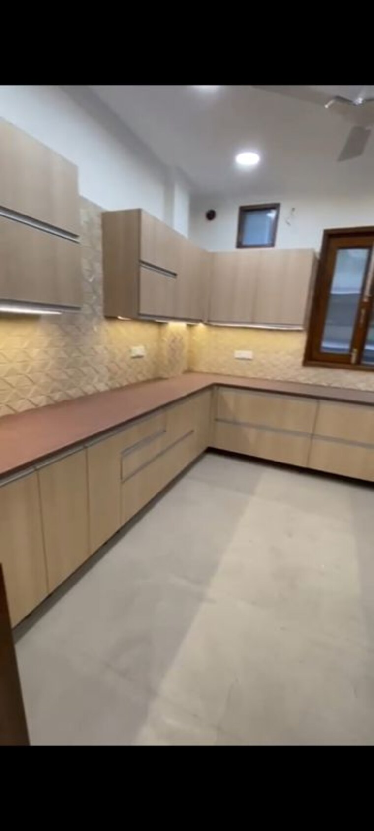 Kitchen, greater kailash ii 4 Bedroom 500 Sq.Yd. Builder Floor In Greater Kailash ii Delhi 9445637