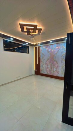 3 BHK + Servant Room Builder Floor For Sale in Lajpat Nagar III