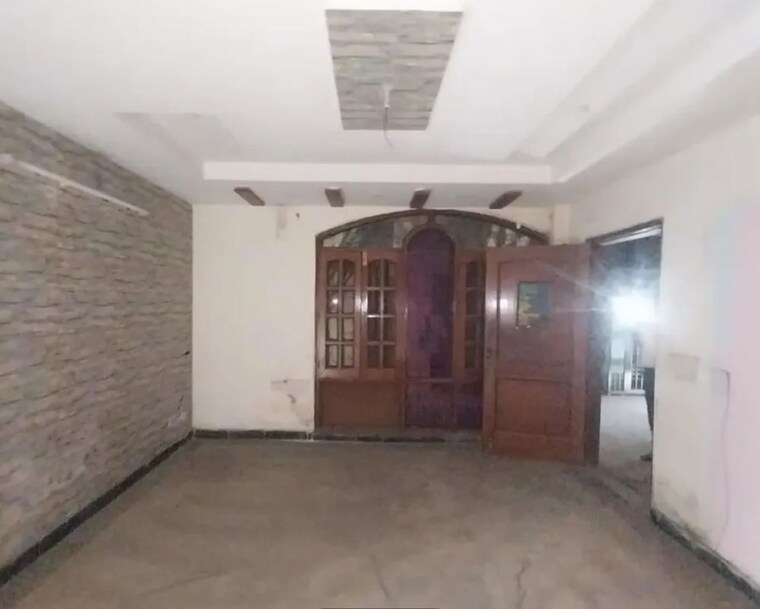 Room, civil lines 6+ Bedroom 415 Sq.Yd. Independent House In Civil Lines Delhi 10588682