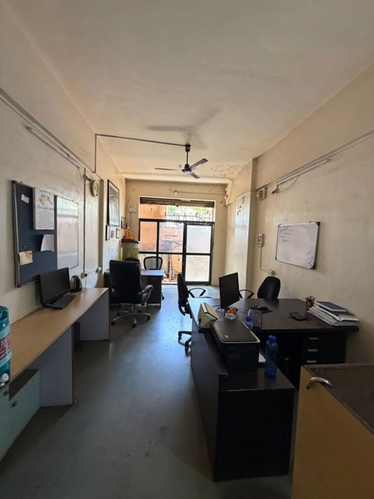 Team Area, ashwini-palace-wanwadi Commercial Shop 350 Sq.Ft. In Wanwadi Pune 10588695