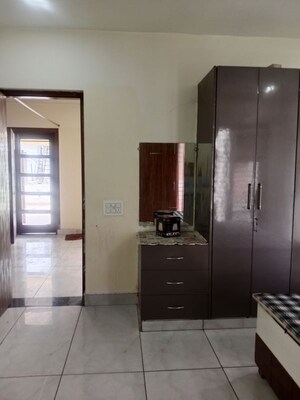 Living Room in 1 BHK Builder Floor at Sector 18 – for Rent