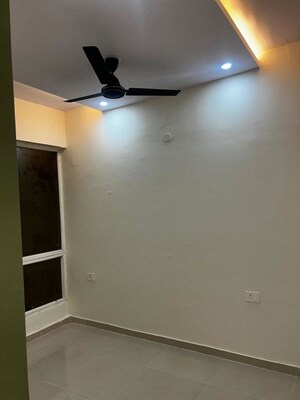 Room in 2 BHK Apartment at Signature The Millennia 2, Sector 37d – for Sale