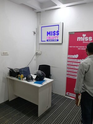 Team Area in  Office Space at Sector 63 – for Rent