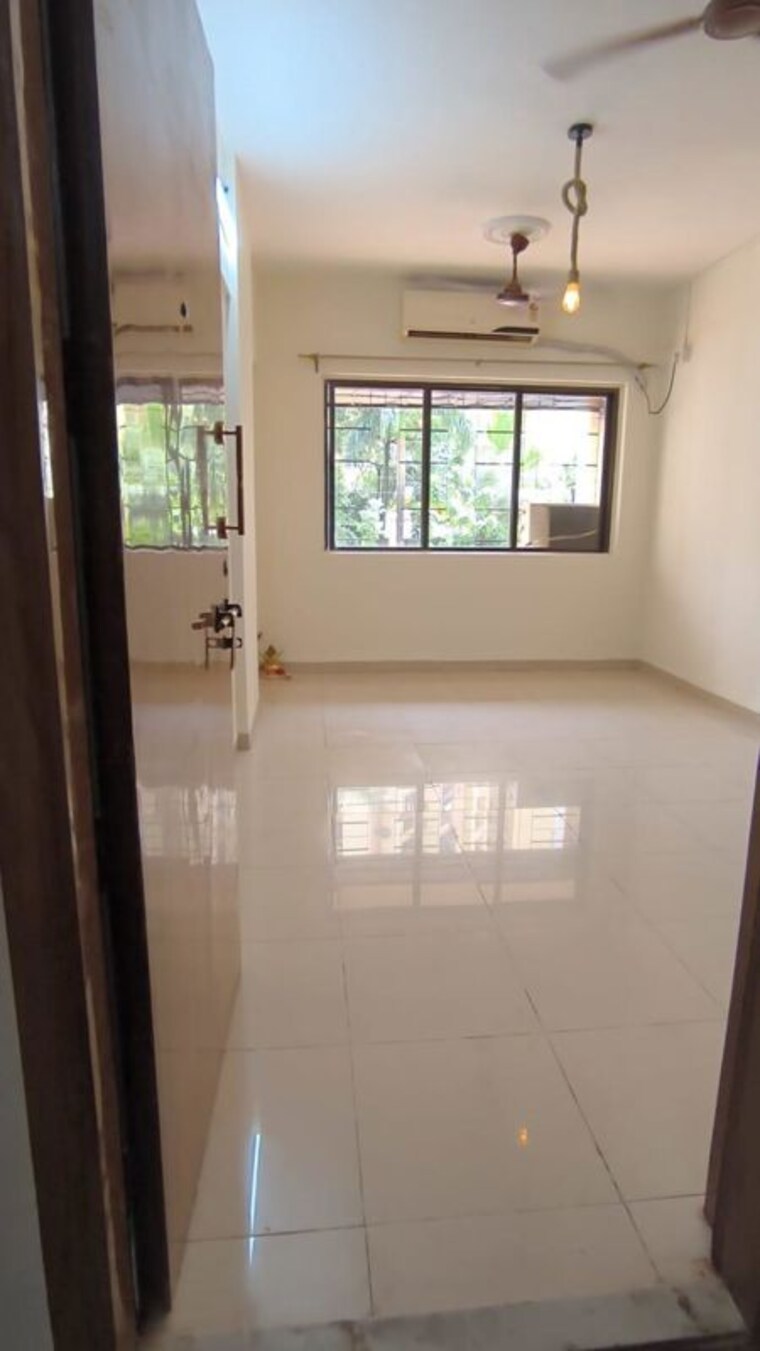 Room, hdil-dheeraj-kiran 1 Bedroom 410 Sq.Ft. Apartment In Malad West Mumbai 10588730