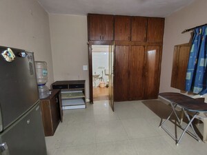 Room in  Pg at Indiranagar – for Rent