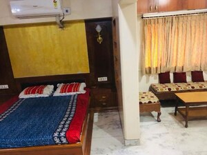 Bedroom in 4 BHK Apartment at Orion Complex, Aundh – for Rent