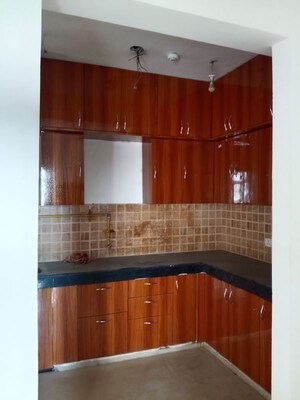 Furnished Amenities in 3 BHK Apartment at Mahagun My Woods, Sector 16c Greater Noida – for Rent