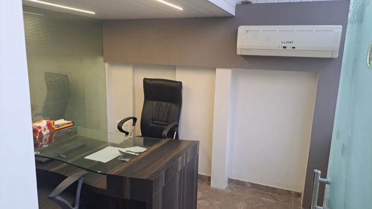 Kitchen, thakkar-industrial-estate Commercial Office Space 550 Sq.Ft. In Worli Mumbai 10588740