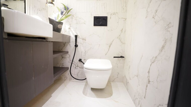 Bathroom, green-garden-apartment 3 Bedroom 1100 Sq.Ft. Apartment In Chembur Mumbai 10588751