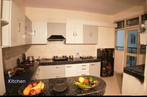 Kitchen in 3 BHK Apartment at Gomti Nagar – for Rent