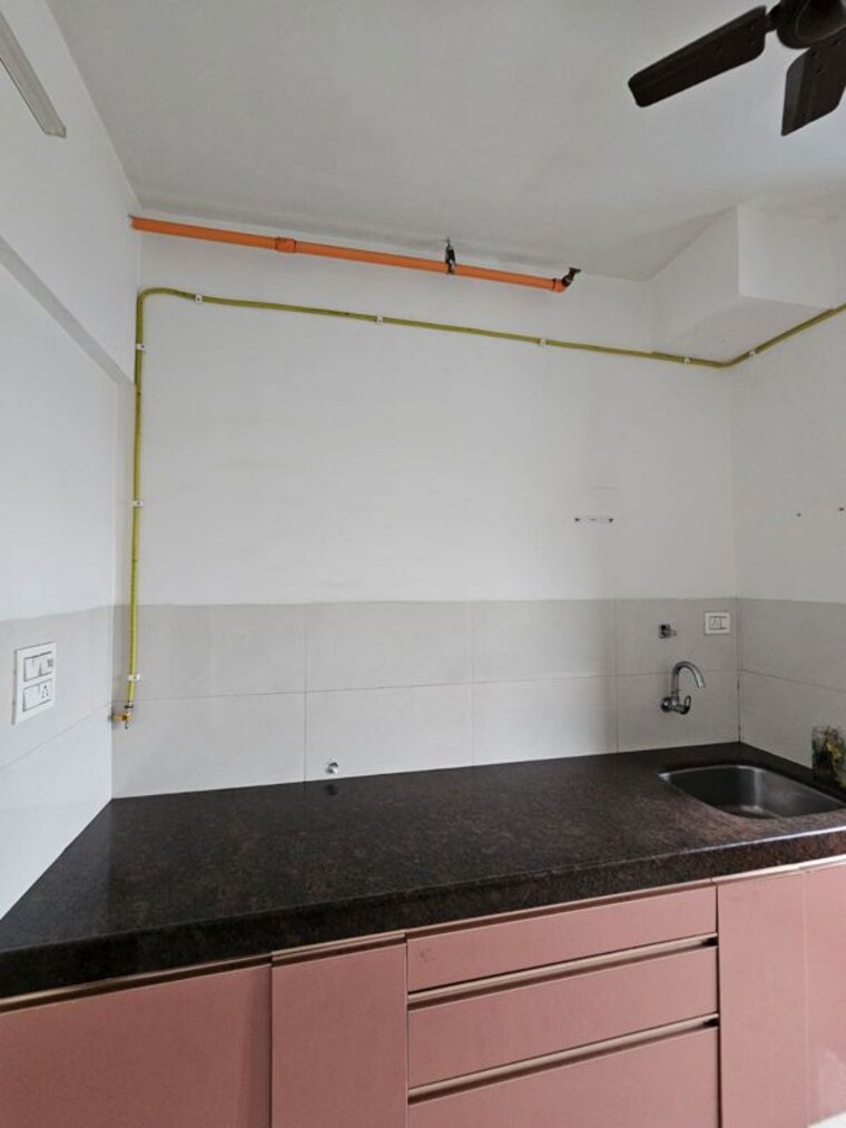 Kitchen, crystal-armus 1 Bedroom 460 Sq.Ft. Apartment In Chembur Mumbai 10588759