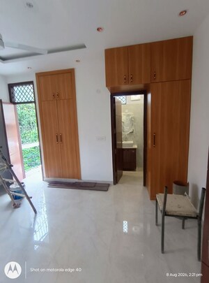 Room in 2 BHK Builder Floor at Malviya Nagar – for Sale