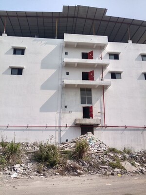  Warehouse For Rent in Babosa Industrial Park, Saravali