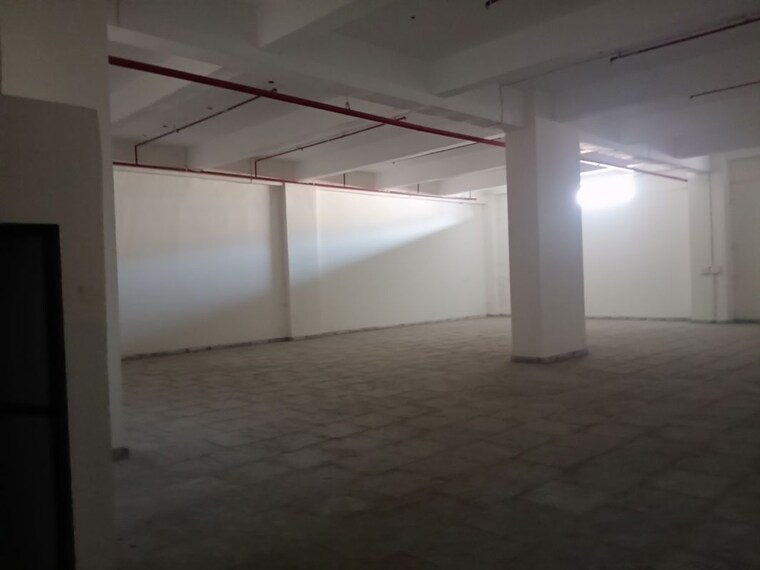 Room, babosa-industrial-park Commercial Warehouse 11000 Sq.Ft. In Saravali Thane 10588760